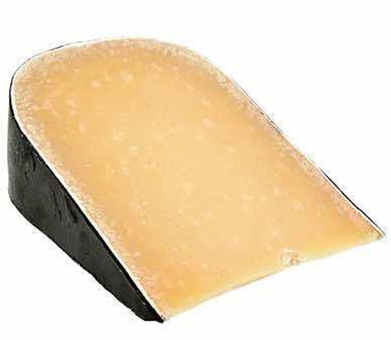 Medium Aged Goat Gouda