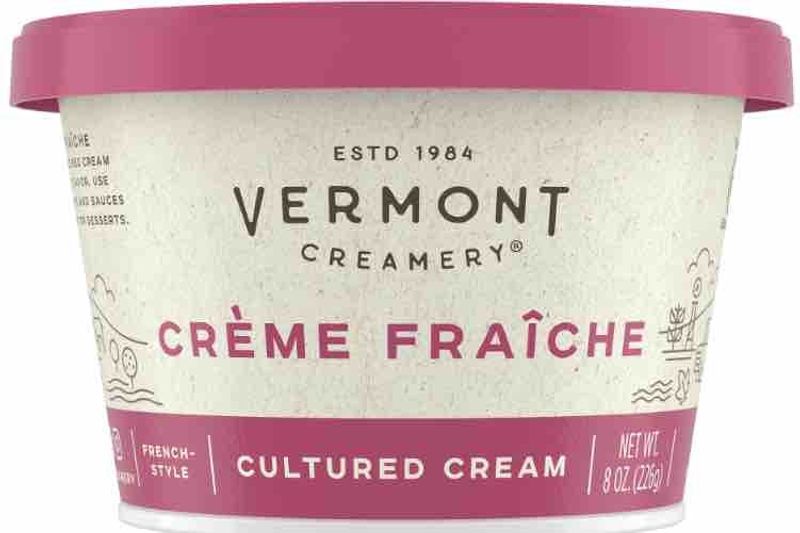 Vermont Creamery Crème Fraîche 8 oz cultured cream tub with pink lid and label