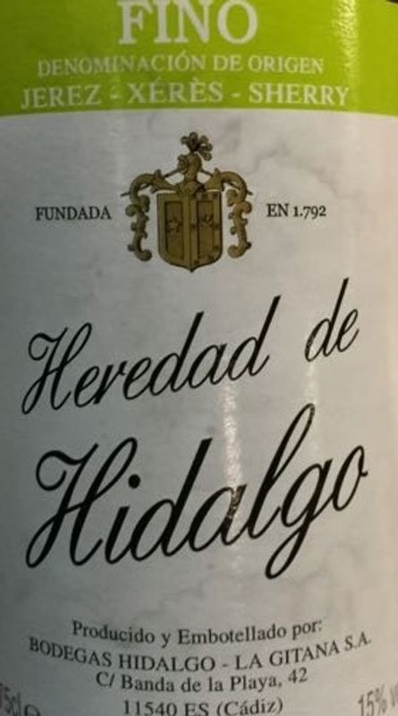 Bodegas Hidalgo La Gitana Heredad Fino (750 ml)